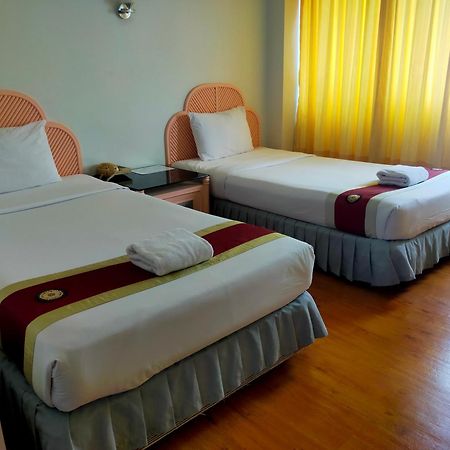 Thumrin Hotel Trang Cameră foto