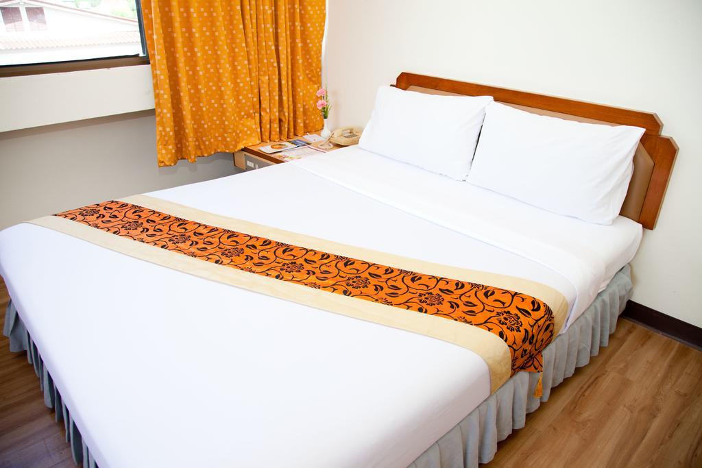 Thumrin Hotel Trang Cameră foto